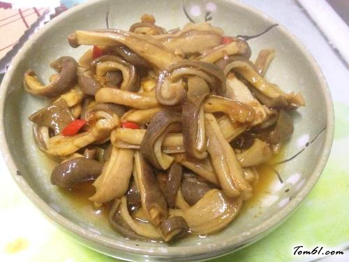 【洋葱爆猪肚】