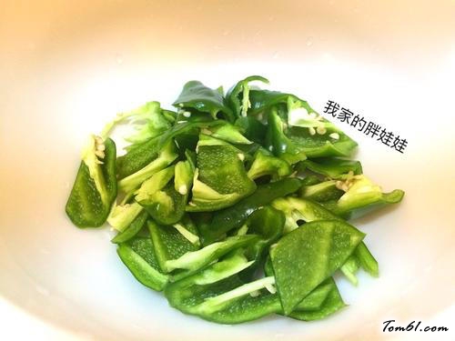 【尖椒炒鸡蛋】