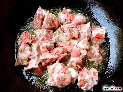 【蒜香烧排骨】