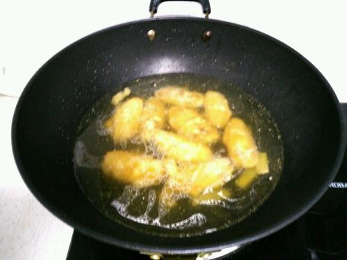 【土豆烧鸡翅】