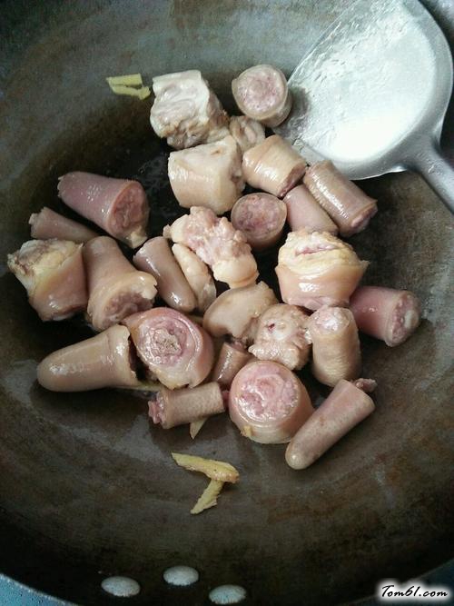 【香辣猪尾巴】