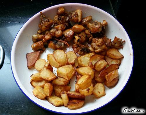 【香辣土豆炒鸡块】