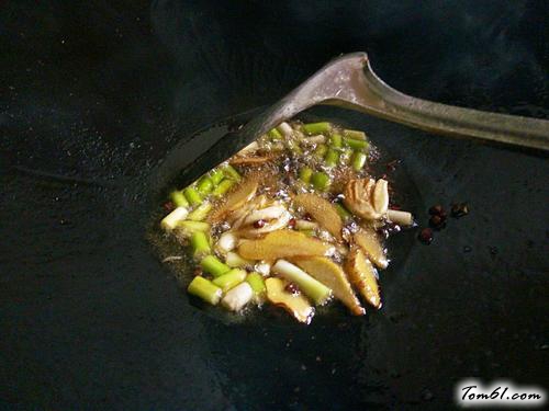 【小炒牛肉片】