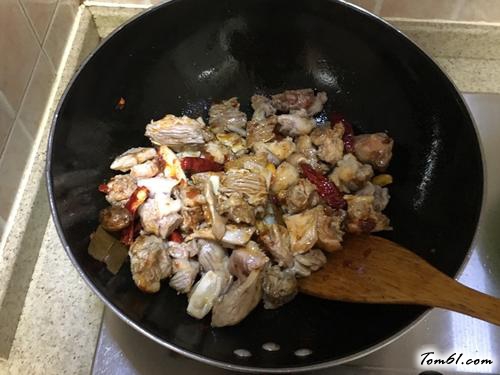 【笋子烧牛肉】