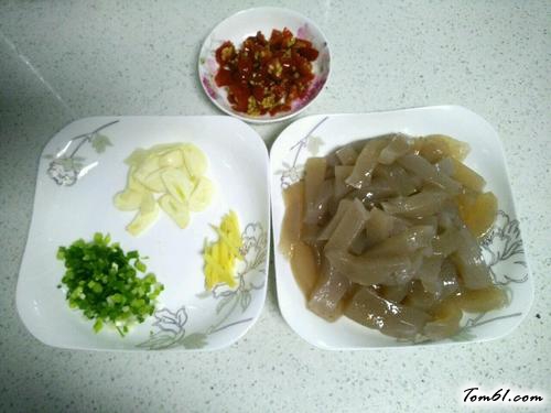 【泡椒烧魔芋】