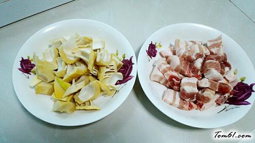 【春笋红烧肉】