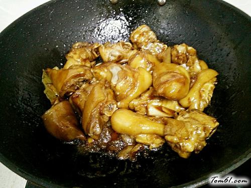 【啤酒焖猪蹄】