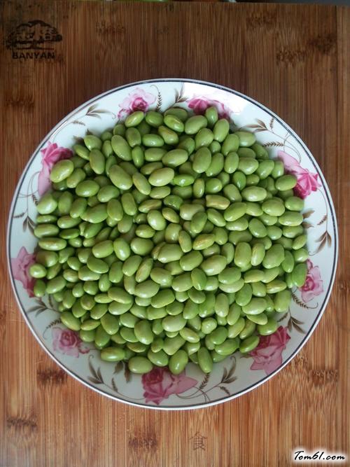 【毛豆炒鸡丁】