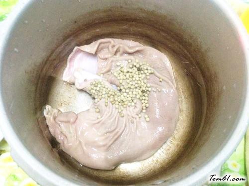 【洋葱爆猪肚】