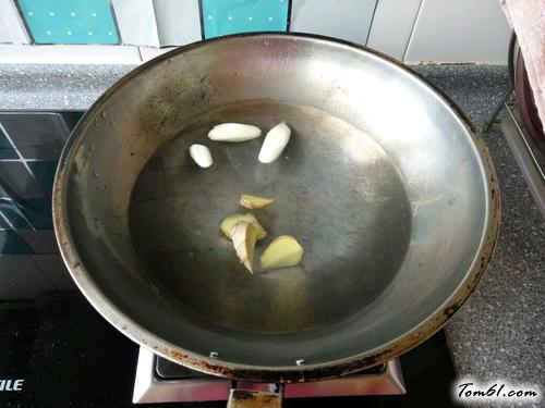 【汤圆蔬菜羹】