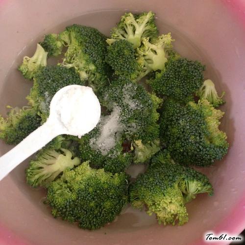 【蒜炒西兰花】