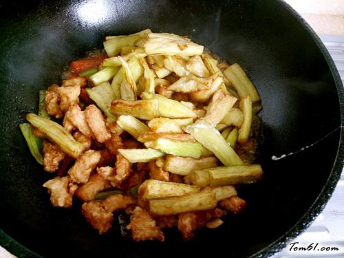 【肉段烧茄子】