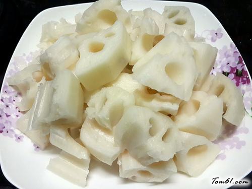 【莲藕烧排骨】