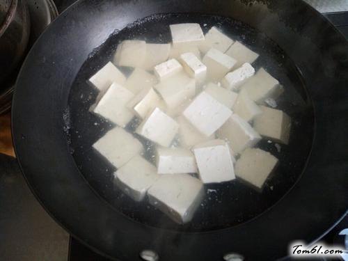 【蒜蓉鱼香蒸豆腐（福）】