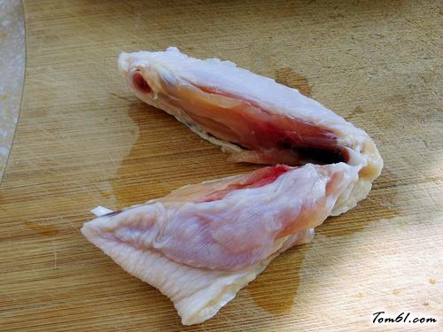 【劲辣香酥鸡翅】