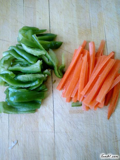 【辣炒打糕条】