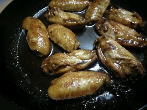【豉油鸡翅】