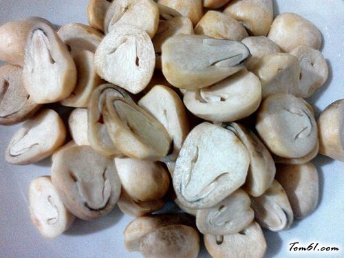 【草菇炒瘦肉】