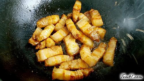 【春笋红烧肉】