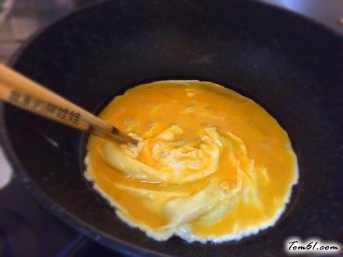 【尖椒炒鸡蛋】