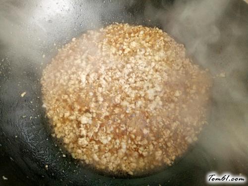 【蒜蓉肉末金针菇】