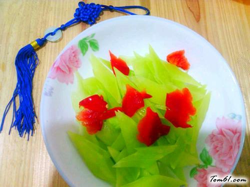 【莴笋小炒肉】