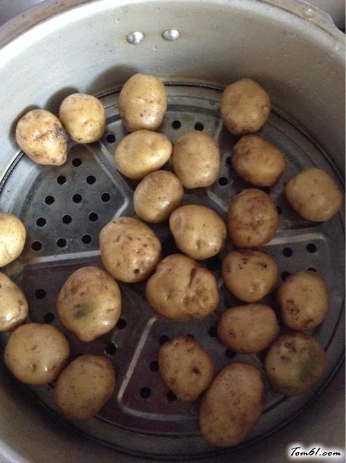 【椒盐土豆饼】