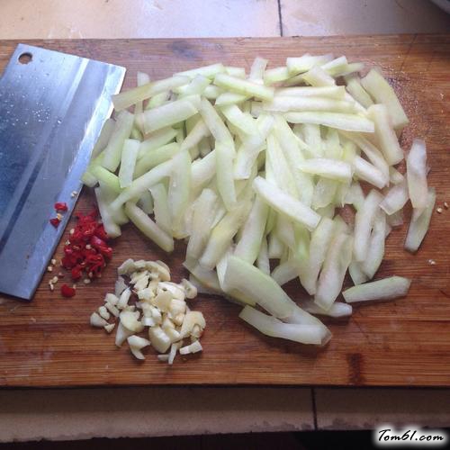 【香辣西瓜皮】