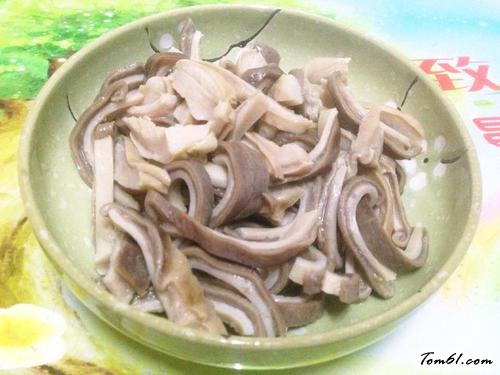 【洋葱爆猪肚】