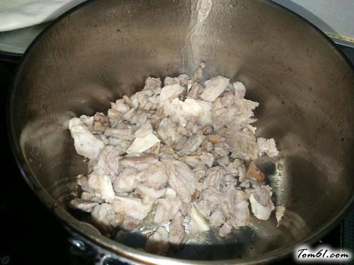 【羊肉炖土豆】