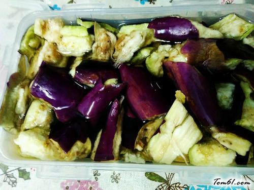 【红烧肉焖茄子】