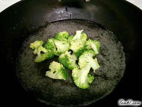 【啤酒焖猪蹄】