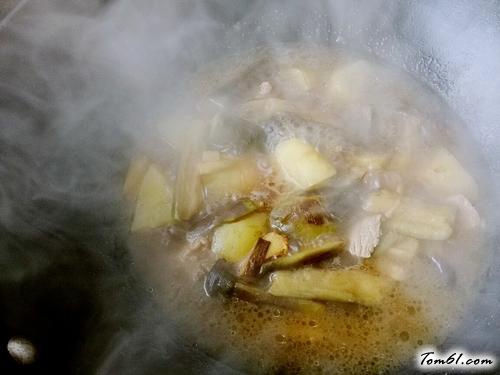 【东北版土豆炖茄子】