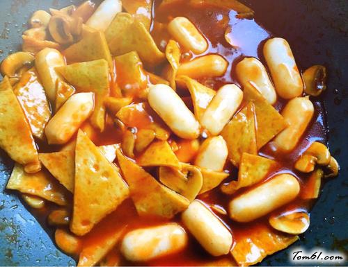 【辣椒酱炒芝士年糕】