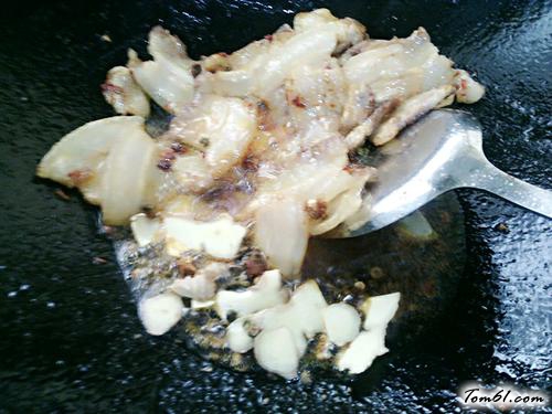 【土豆回锅肉】