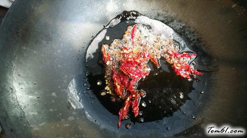 【猪油手撕圆白菜】