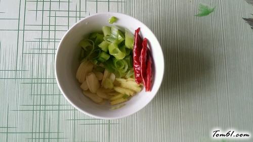 【煎炖黄花鱼】