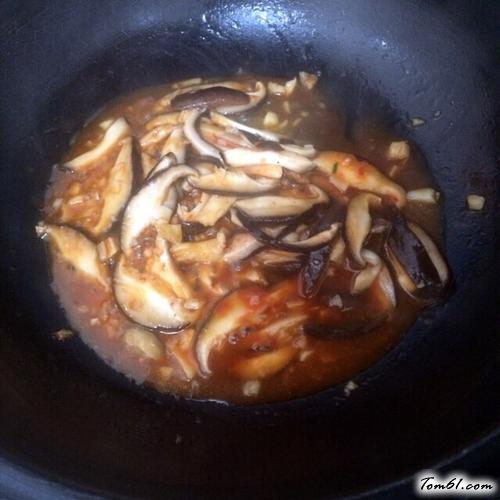 【蚝油香菇菜心】