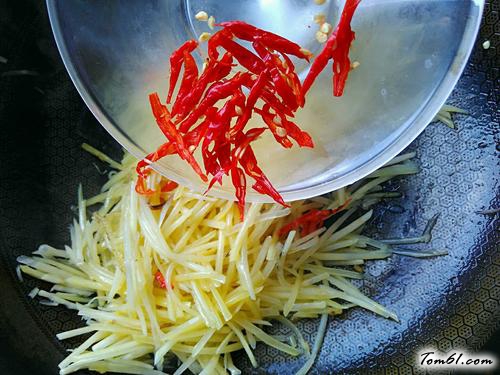 【酸辣土豆丝】
