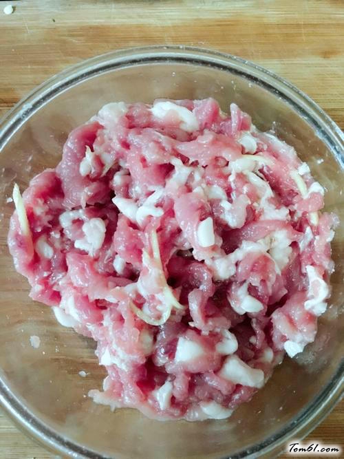 【竹笋炒肉丝】