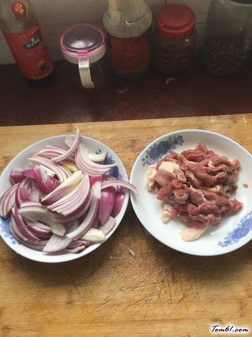 【新疆炒烤肉】