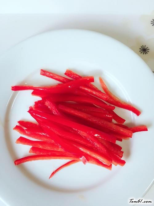 【竹笋炒肉丝】