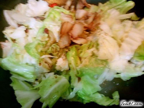 【卷心菜炒肉】
