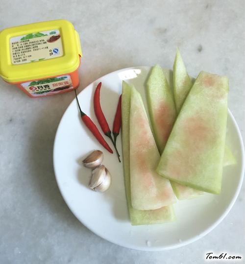 【酱爆西瓜皮】