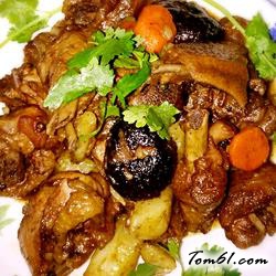 香菇土豆炖鸡肉的做法