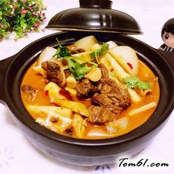 白萝卜笋子烧牛腩的做法