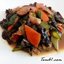 木耳炒肉片的做法