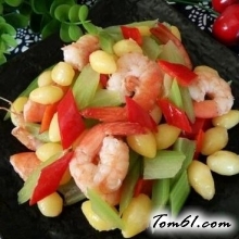 西芹白果炒虾仁的做法