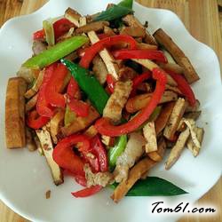 五花肉青蒜炒豆干的做法