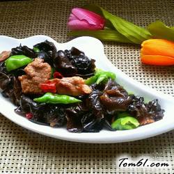 黑木耳炒肉片的做法
